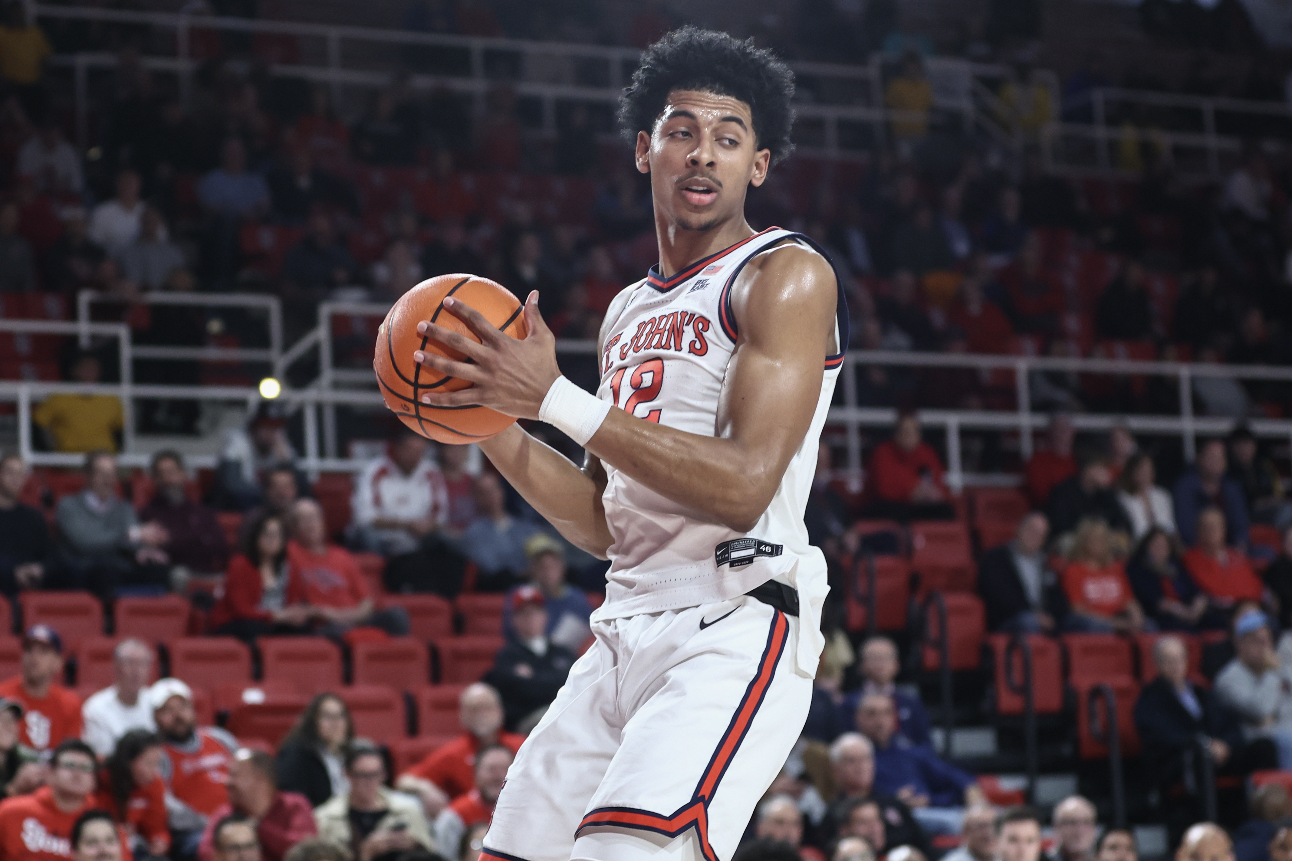 从爵士换来的！Scotto：绿军裁掉双向合同球员RJ-路易斯